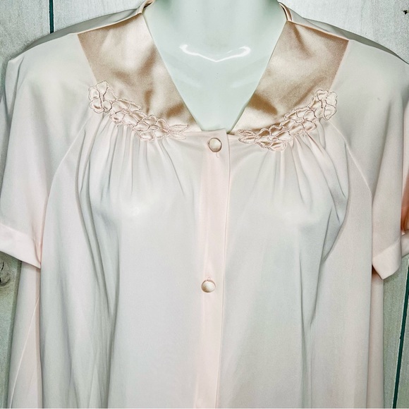 Vintage Vanity Fair Pink Silky Pajama 3 Pc Set  Robe Top Pants EXC - Picture 7 of 12